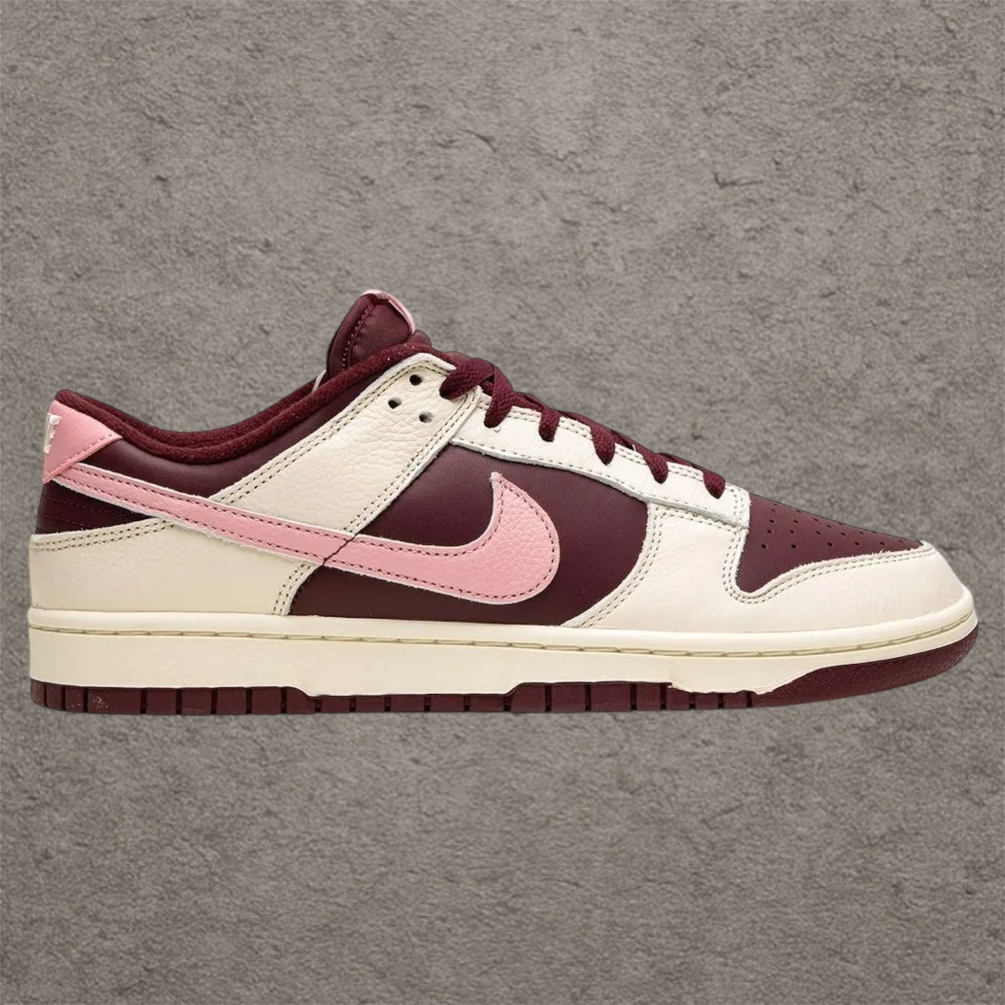 Nike Dunk Low Retro SE Pale Ivory/Med Soft Pink (Vatlentines Day)