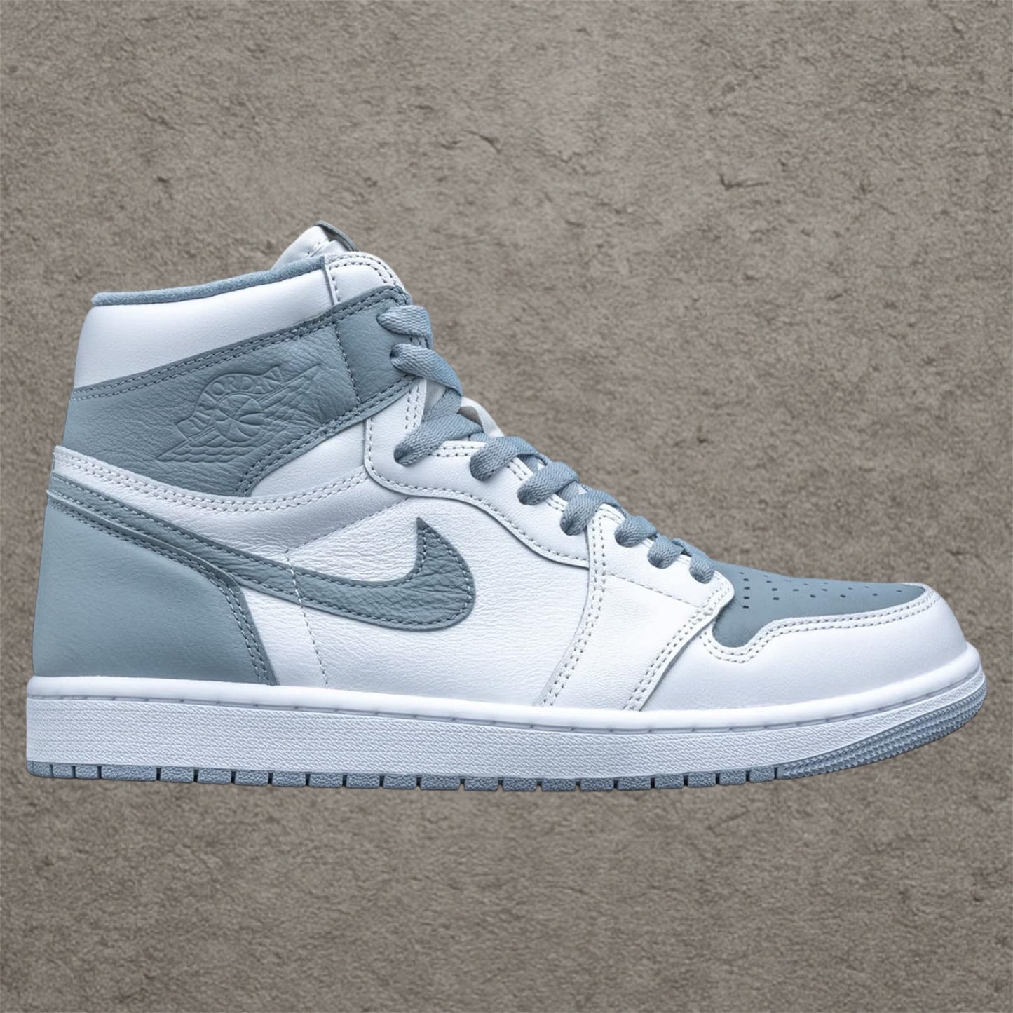 Air Jordan 1 High Stealth
