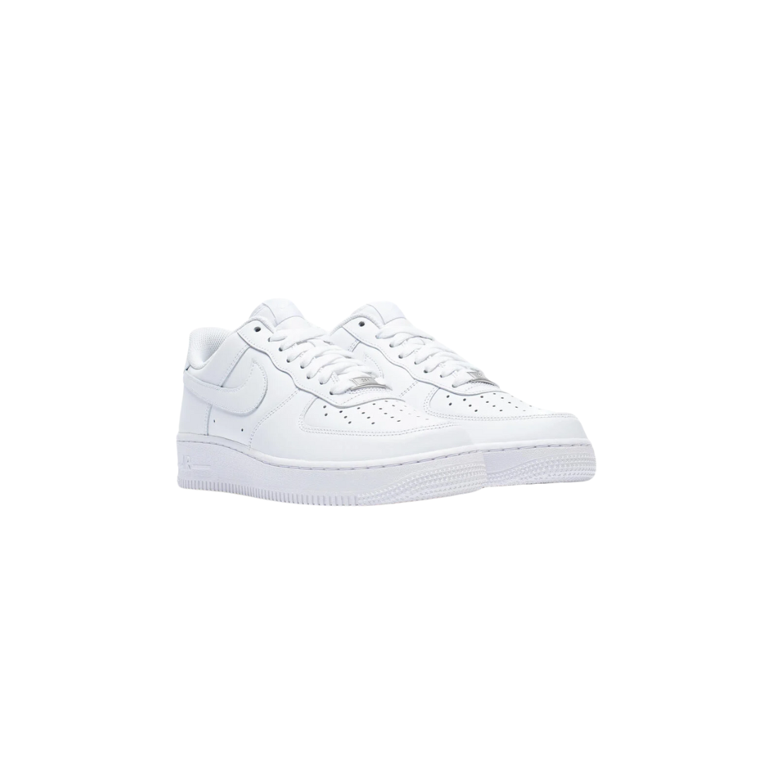 Nike Air Force 1 '07 – Triple White