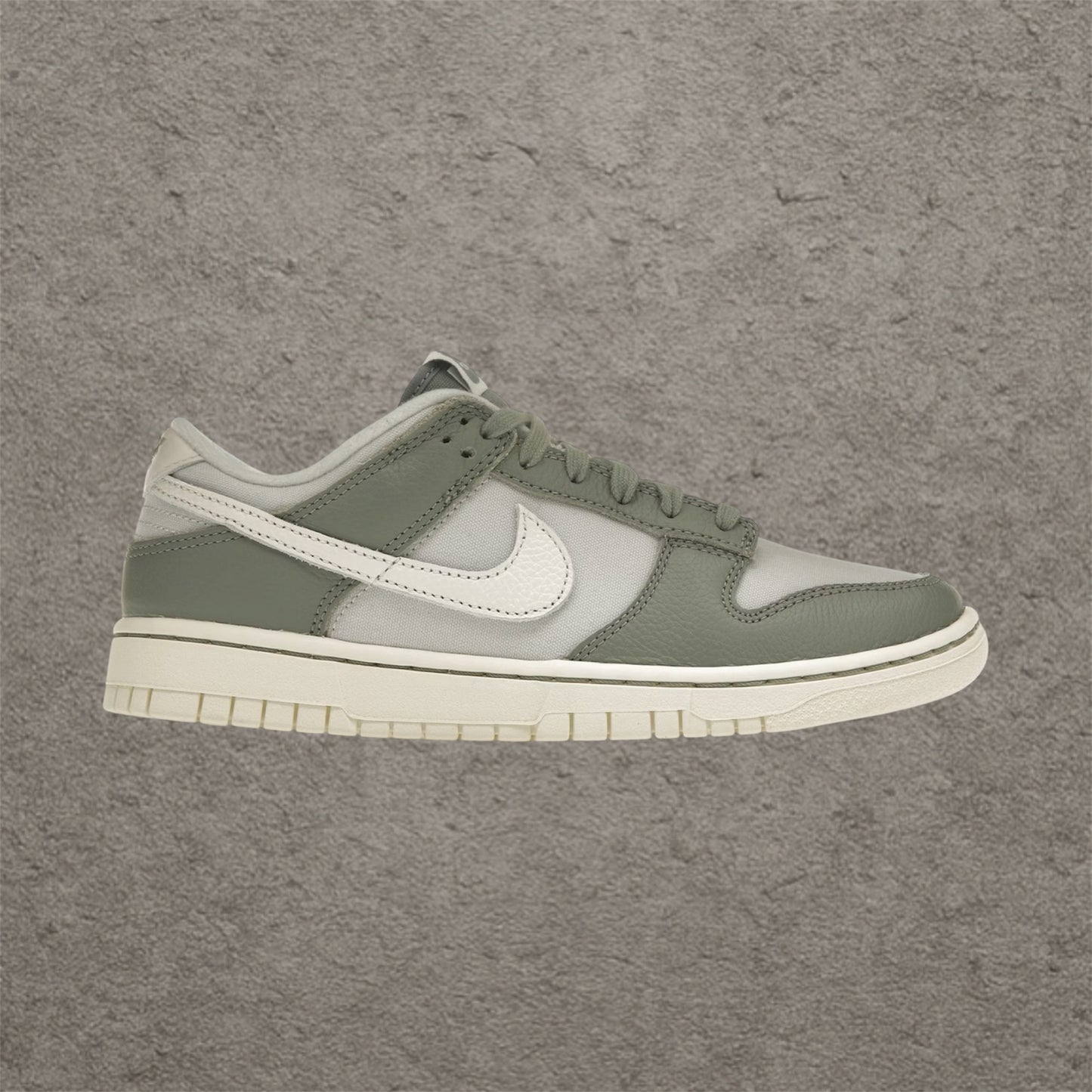 Nike Dunk Low Mica Green