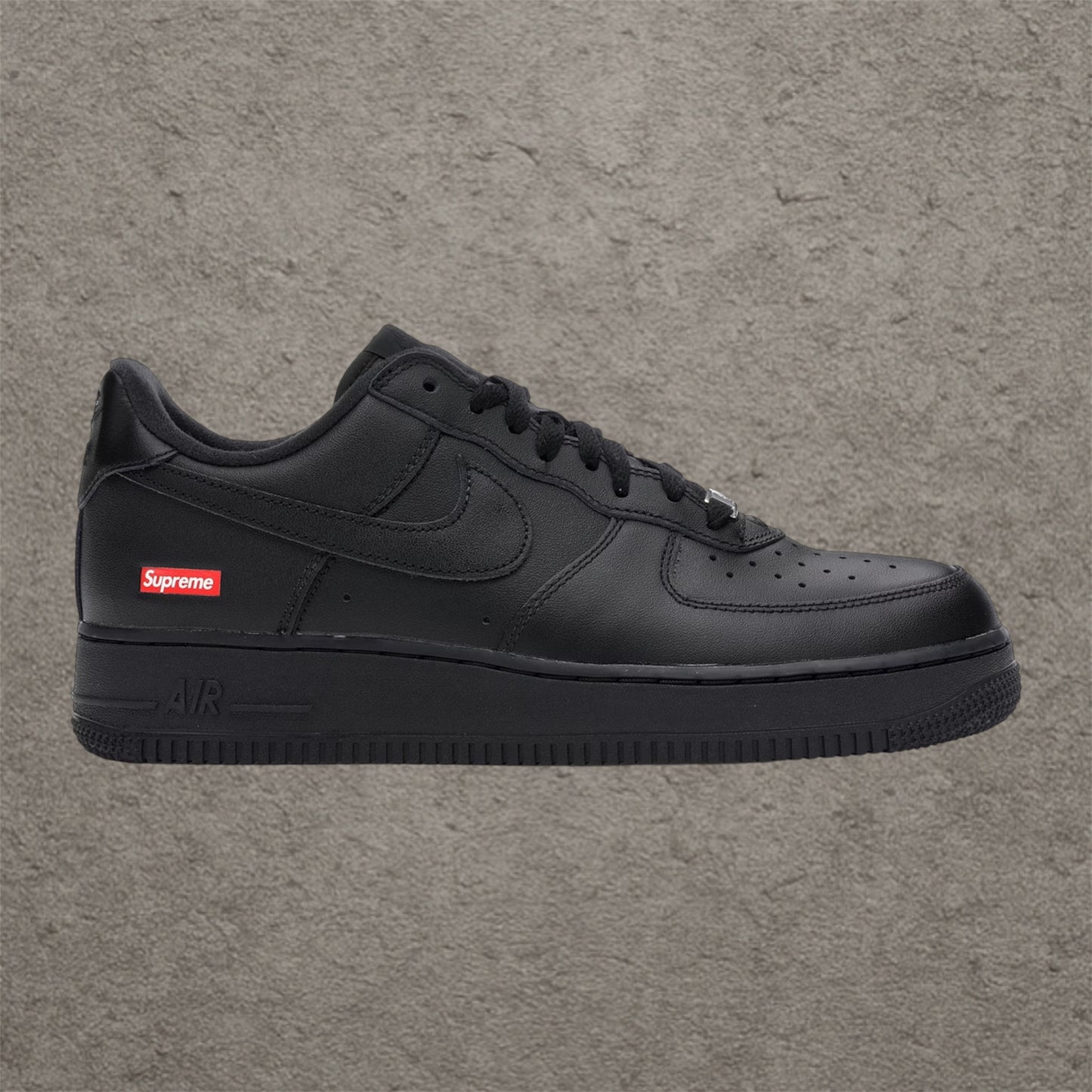 Nike Air Force 1 Low Supreme Black